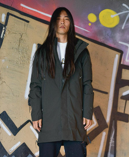 KRAKATAU PARKA TECNICO - Forum boutiques