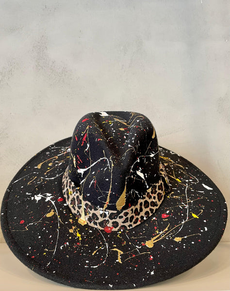 Cappello in panno JAD dipinto a mano - Forum boutiques