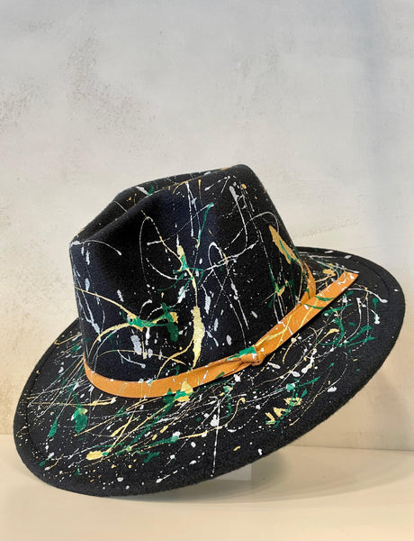 Cappello in panno JAD dipinto a mano - Forum boutiques